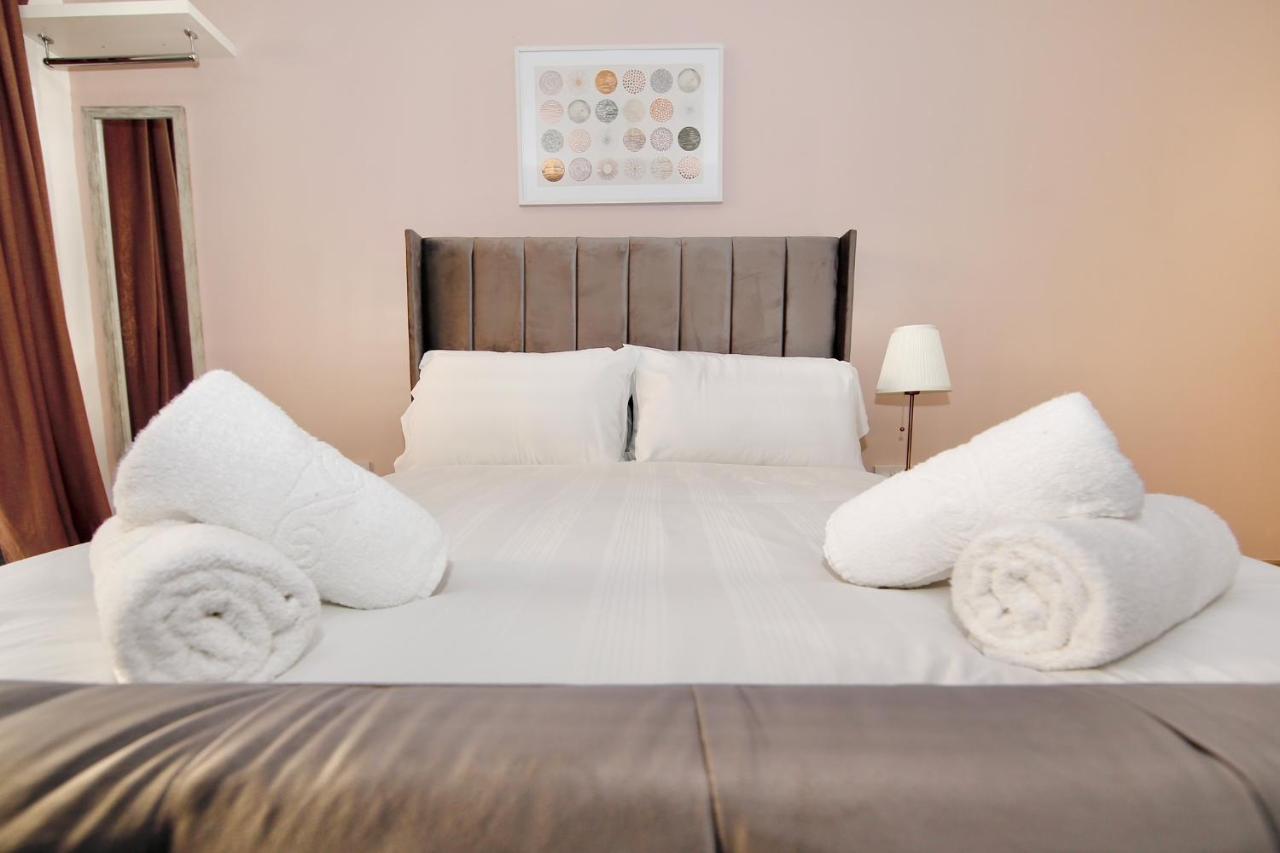 Edgware Hub Hotel London Kültér fotó