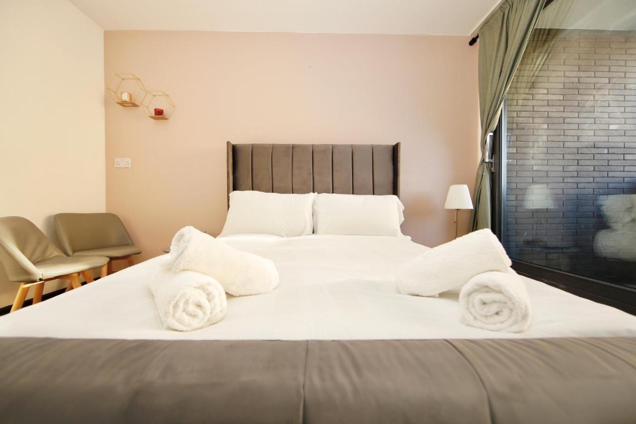 Edgware Hub Hotel London Kültér fotó