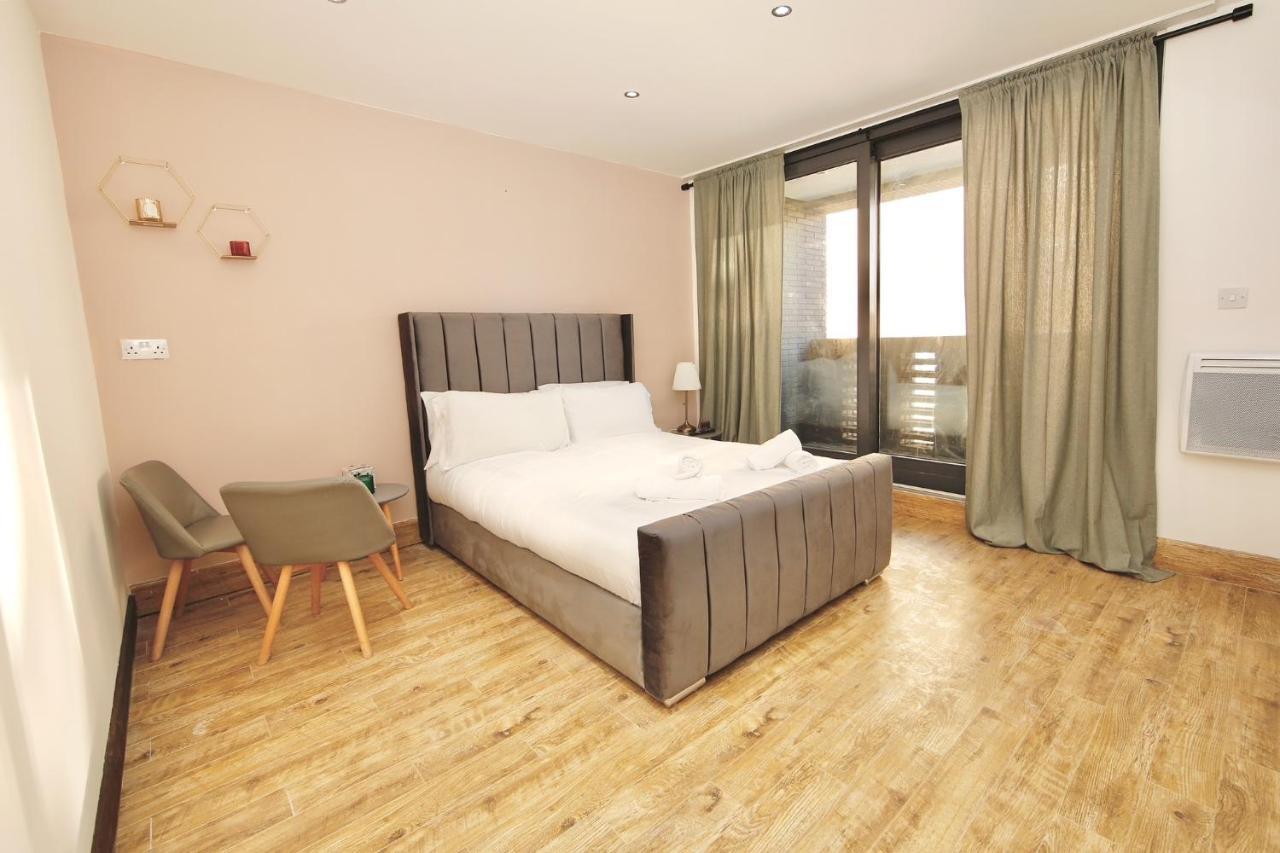 Edgware Hub Hotel London Kültér fotó