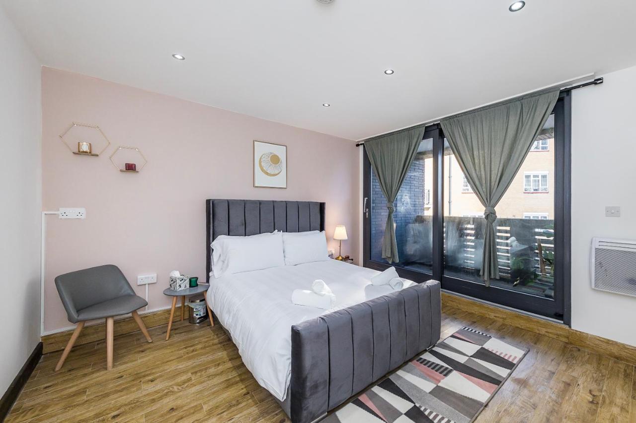 Edgware Hub Hotel London Kültér fotó